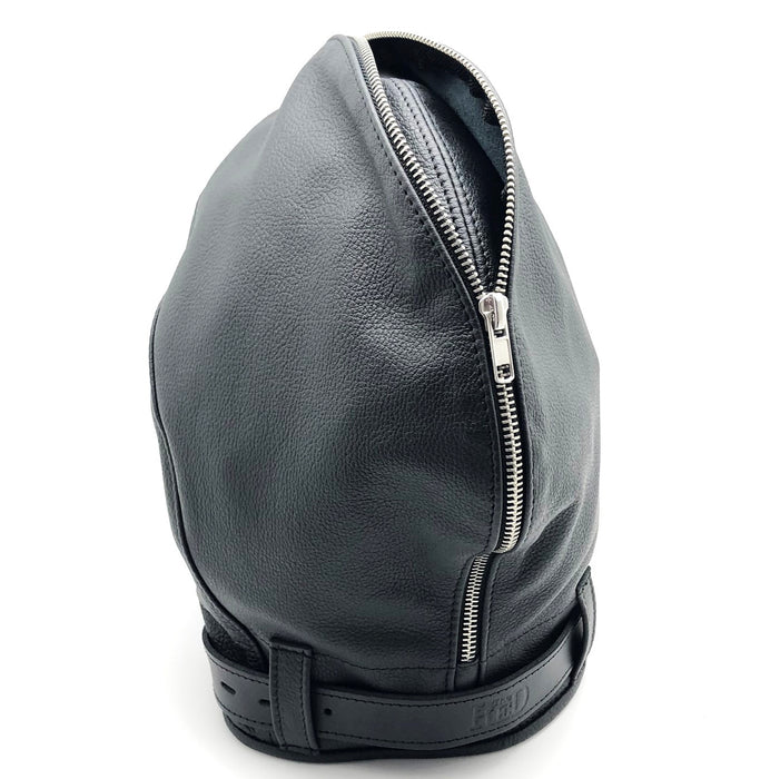Cagoule sensorielle en cuir
