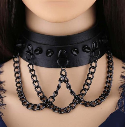 Collier à pointes Piky Noir