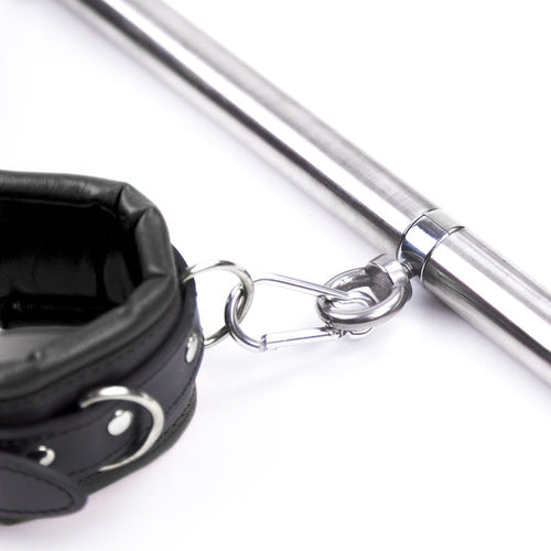 Kit Barre de maintien Collier et Menottes Simply Dom Noir