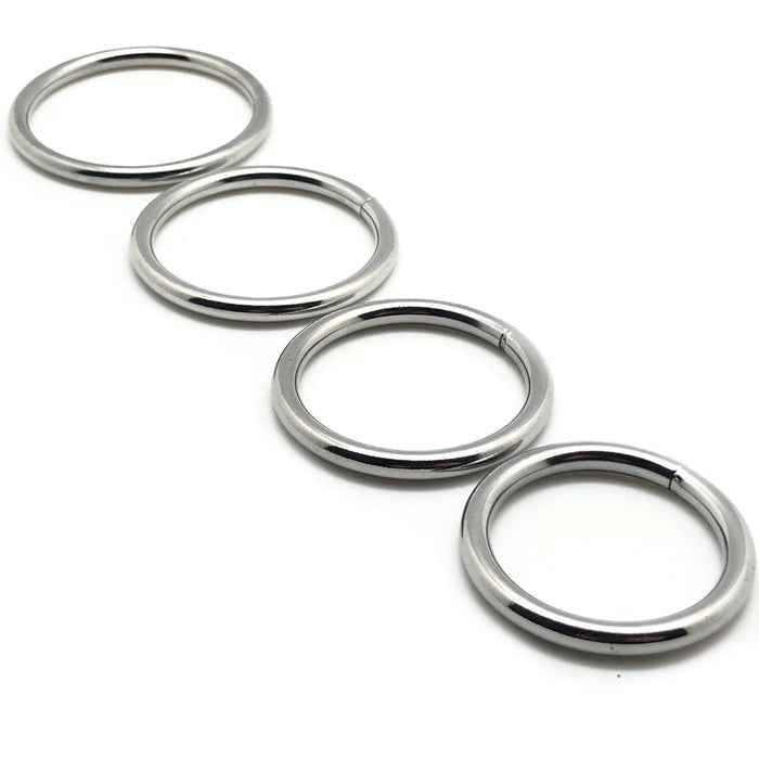 Lot de 4 cockrings en métal ROUND LIGHT Diamètre de 35 à 50mm