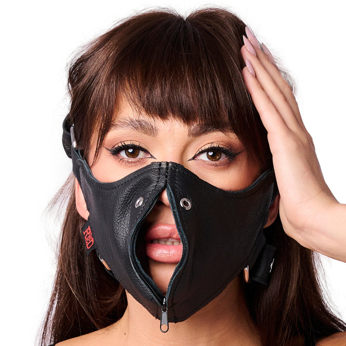 Masque en cuir avec Zip