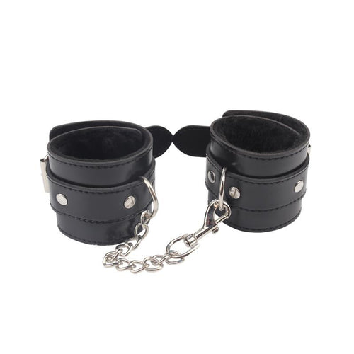 Menottes Noires avec Fourrure